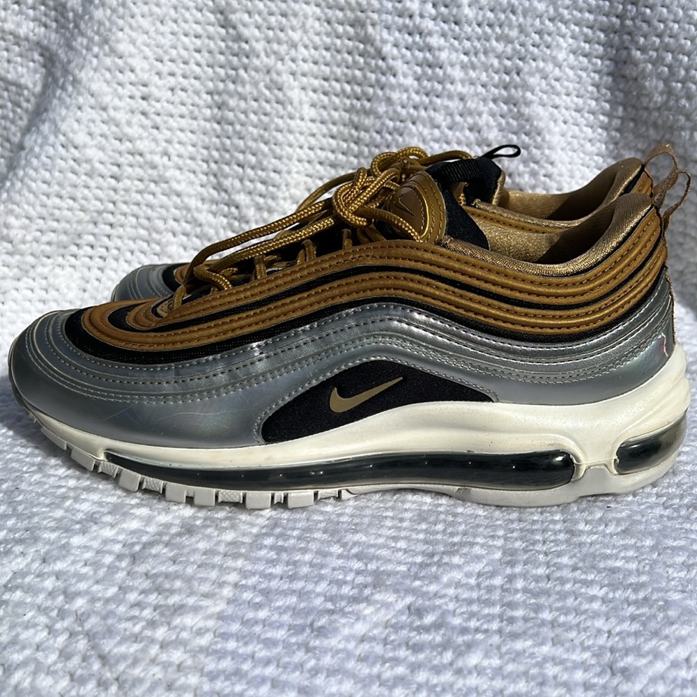 Nike Air Max 97 SE Vast Gray Gold Metallic Women’s size 8.5 - Picture 2 of 10